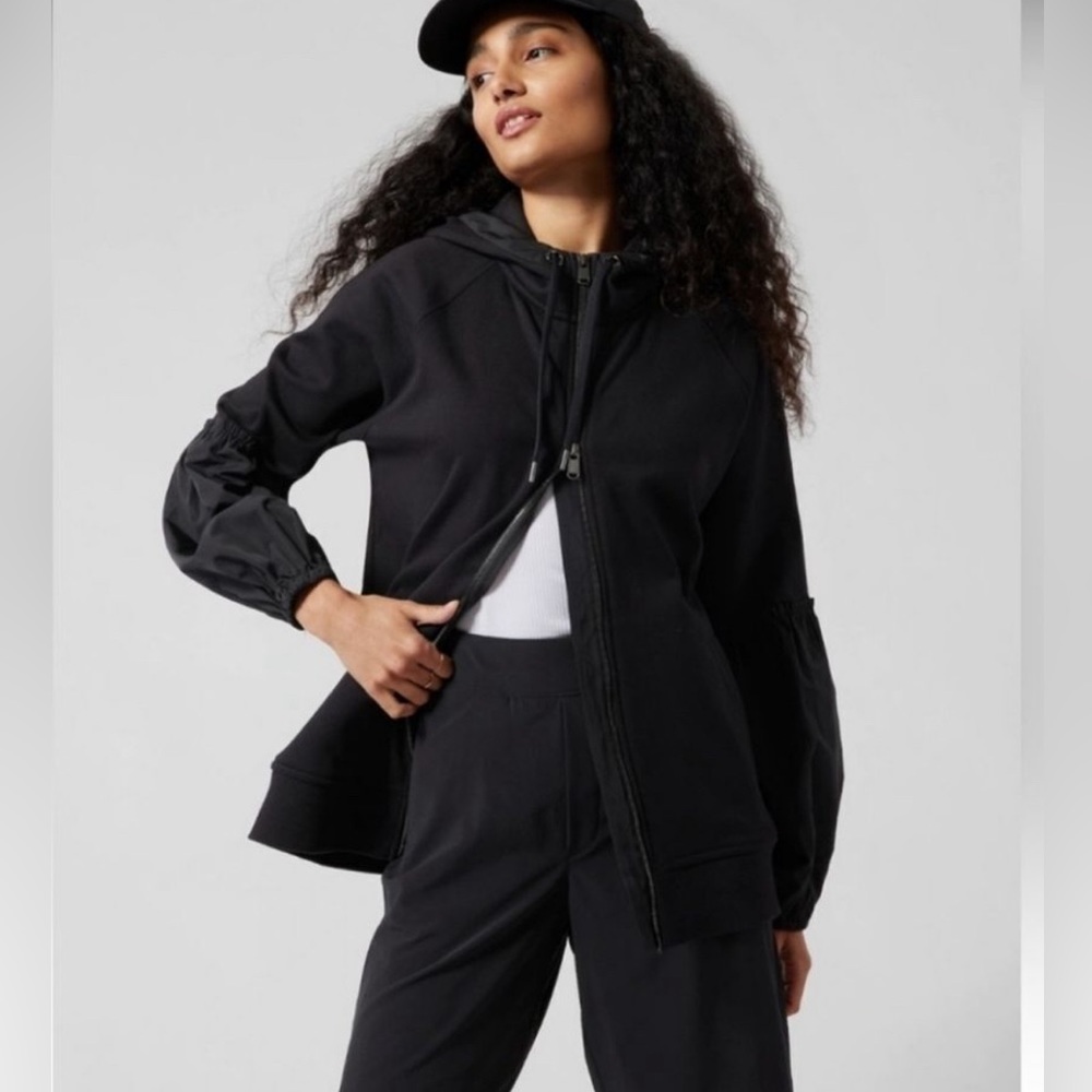 Athleta On My Way Triumph Hoodie Size XS